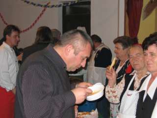 2006-01-14 - 20-04-55 Répafőző verseny-Miklósfa 080.jpg 2006-01-14 - 20-04-55 Répafőző verseny-Miklósfa 080.jpg