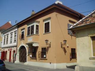 Győr, Apáca u. 09. 1.kép.jpg Győr, Apáca u. 09. 1.kép.jpg